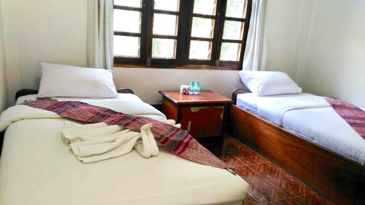 Syvongsack Guesthouse Pakbeng Ngoại thất bức ảnh